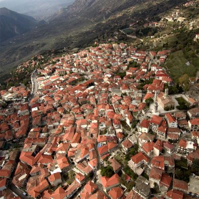 Tour to Arachova by Athens in a tour