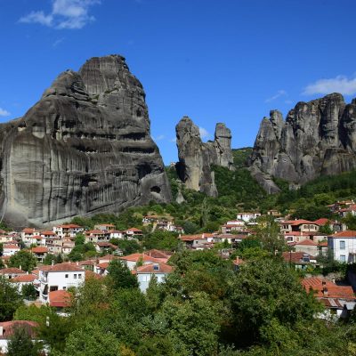 Tour to Meteora by Athens in a tour