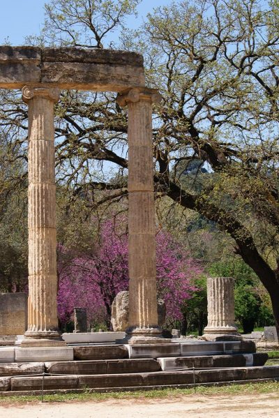 Tour to Olympia by Athens in a tour