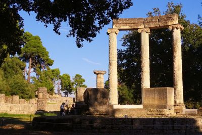 Tour to Olympia by Athens in a tour